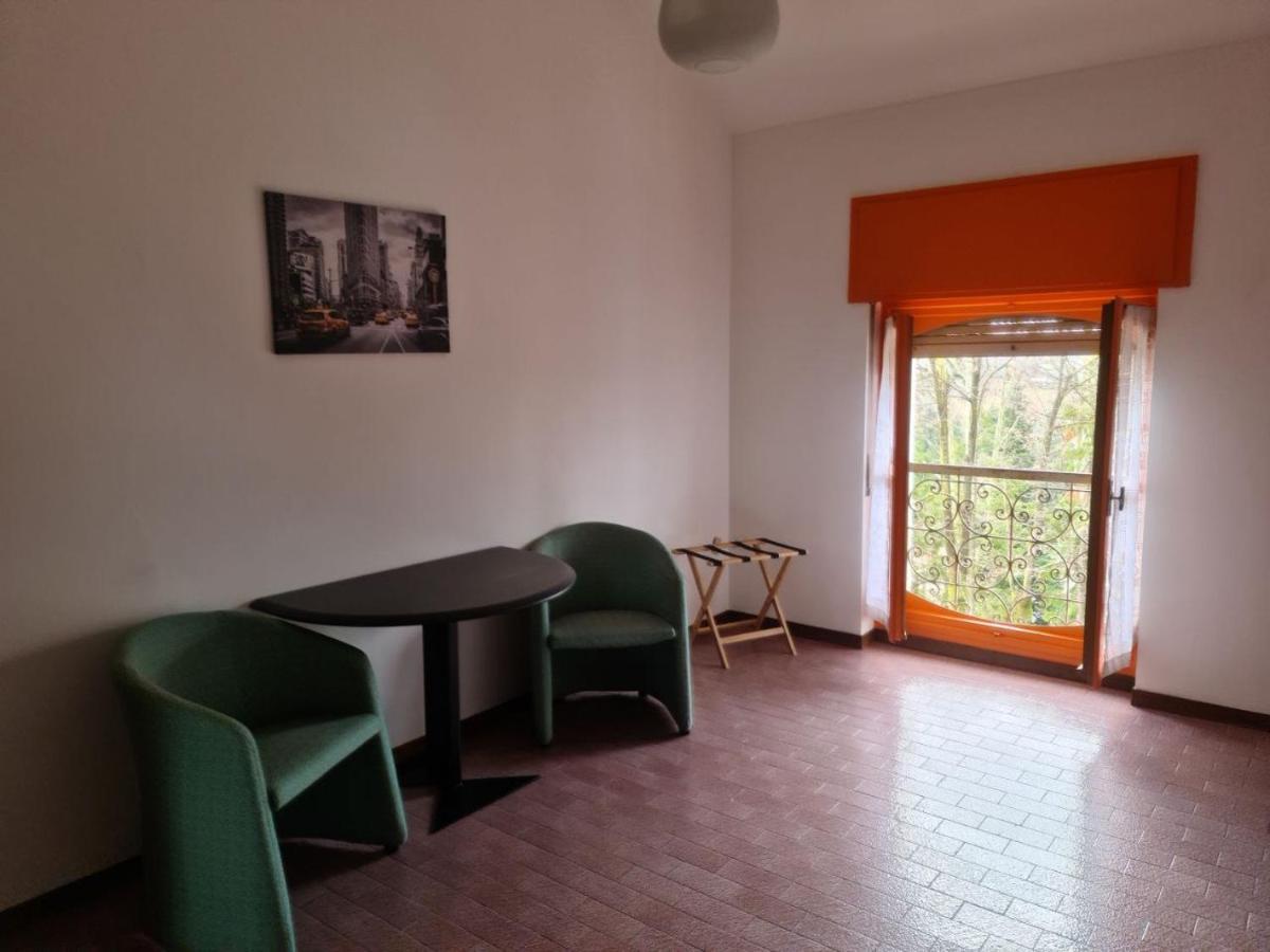 Villa Terzaghi Gorla Minore Exterior foto